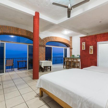 Traditional Sierra Leon Oceanfront Rooms - Adults Only Puerto Vallarta Exterior photo