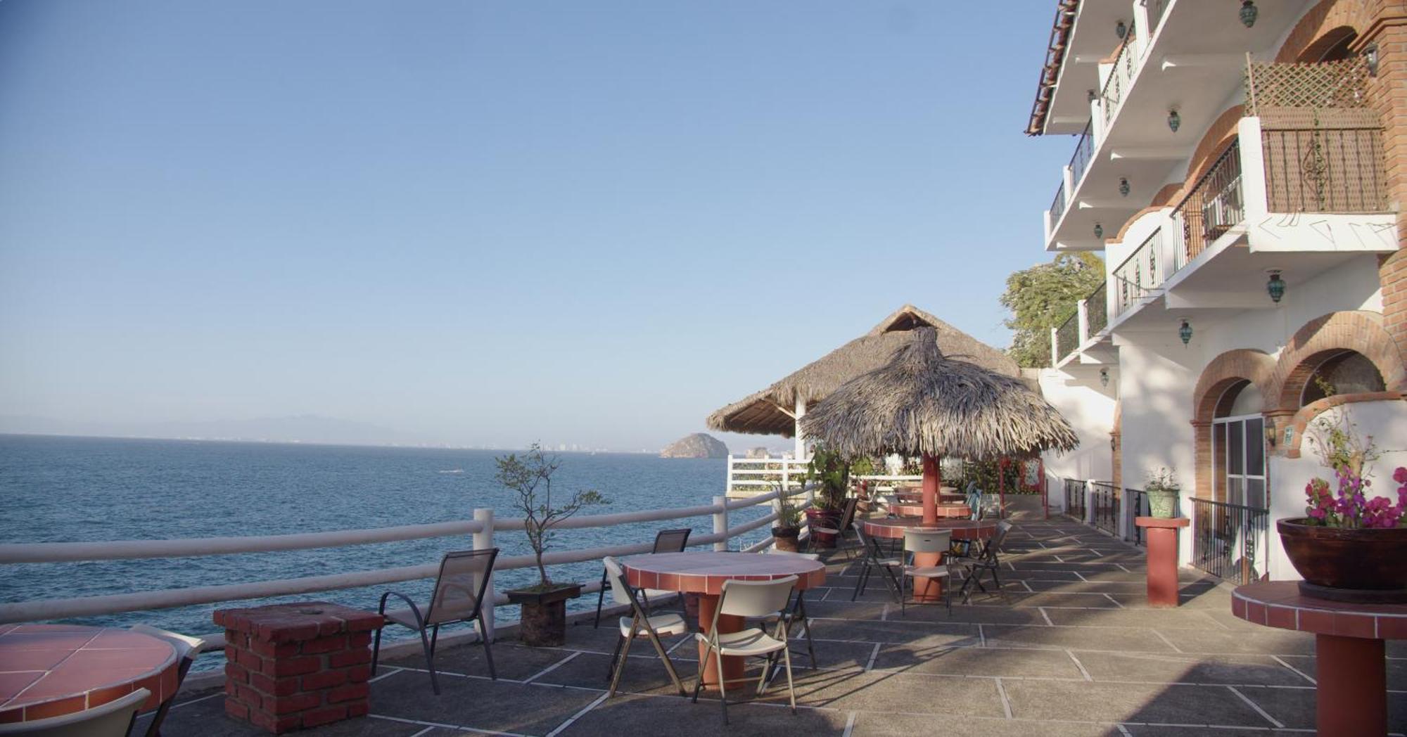 Traditional Sierra Leon Oceanfront Rooms - Adults Only Puerto Vallarta Exterior photo